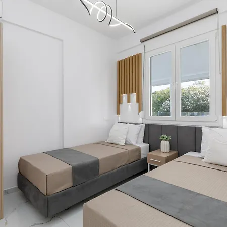 Stork Apartment Hanioti